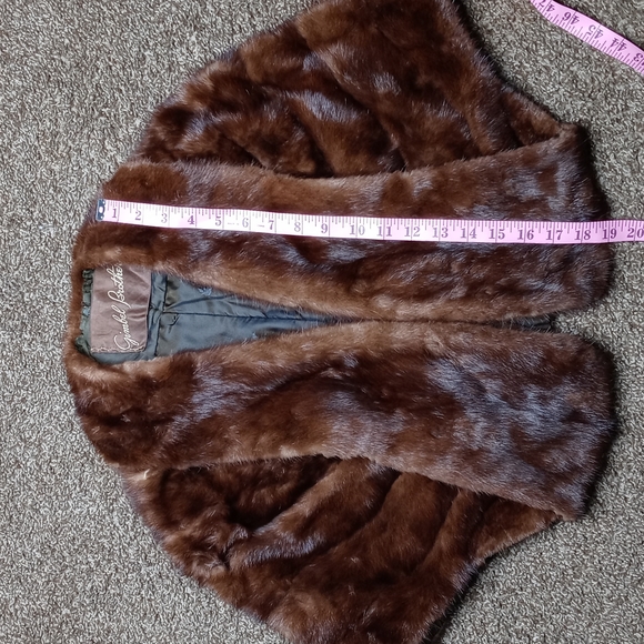 Vintage Gimbel Brothers Fur Stole / Shawl - Picture 17 of 17